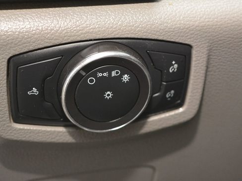 Used 2017 Ford F250 XL w/ XL Value Package image 15