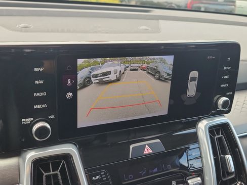Certified 2023 Kia Sorento AWD image 35