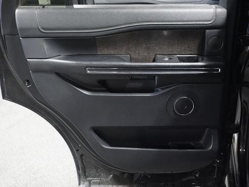 Used 2019 Ford Expedition Limited AWD/4WD image 22