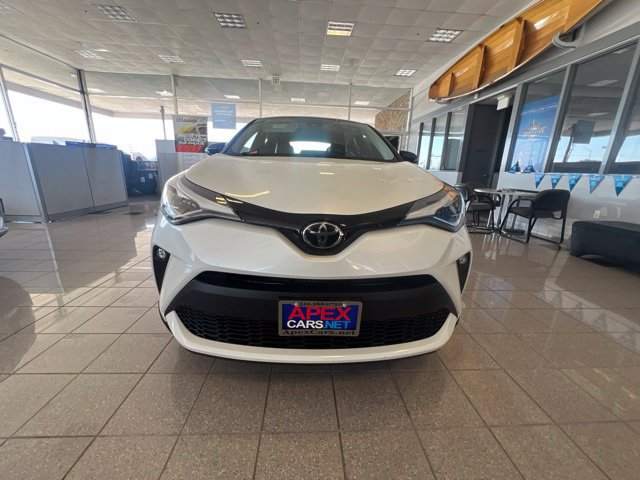 Used 2021 Toyota C-HR Limited FWD image 17