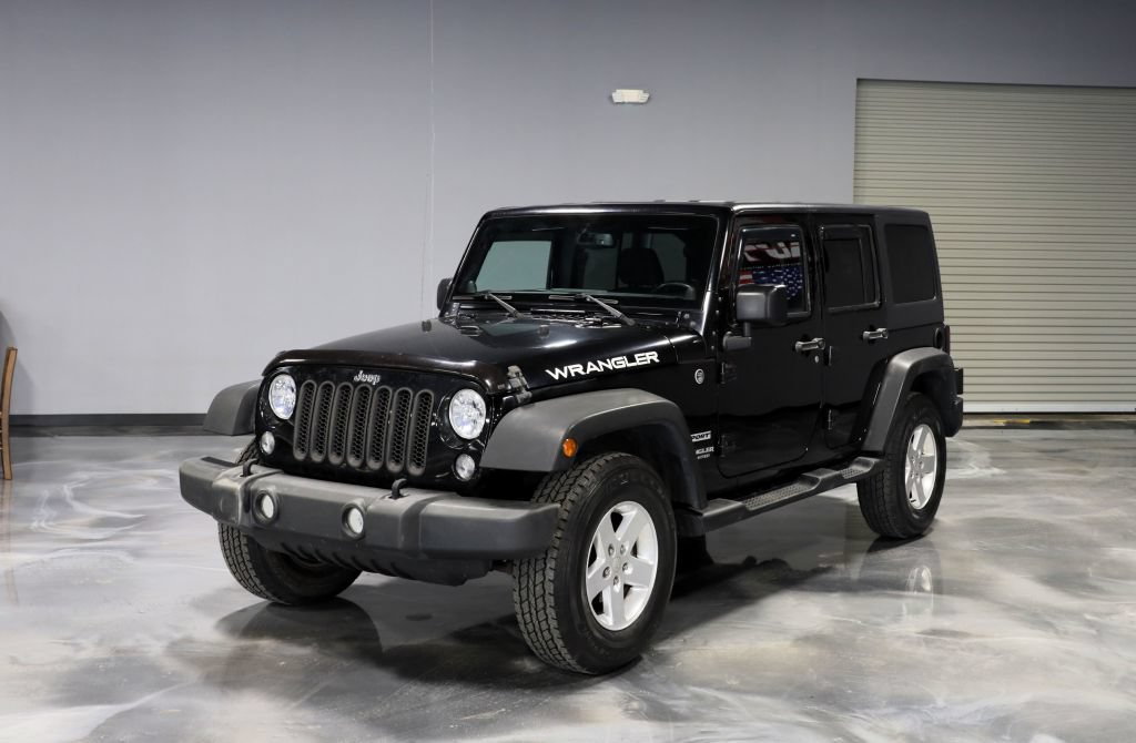 Used 2014 Jeep Wrangler Unlimited Sport w/ Quick Order Package 24S AWD/4WD image 3
