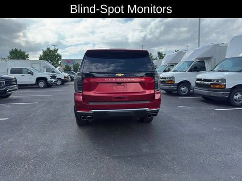 Used 2025 Chevrolet Suburban High Country AWD/4WD image 4