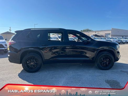 New 2026 GMC Acadia AT4 w/ Luxury Package image 5
