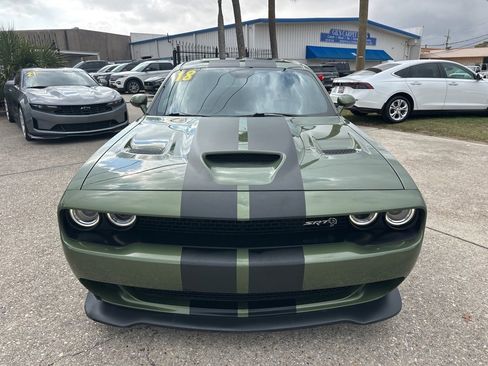 Used 2018 Dodge Challenger SRT Hellcat image 3
