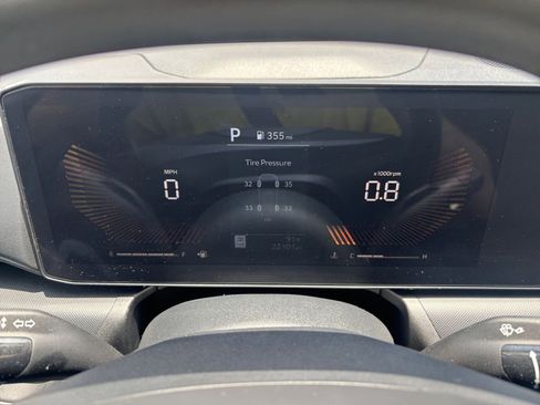 Used 2025 Kia K4 FWD image 38