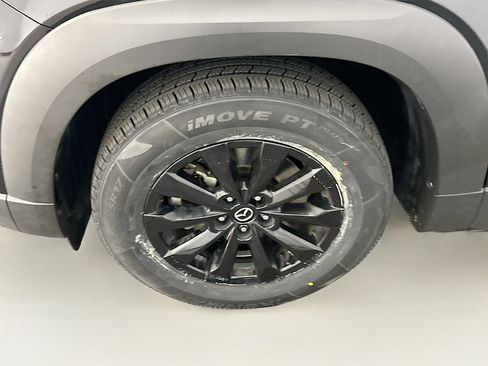 Used 2024 MAZDA CX-50 AWD 2.5 S w/ Preferred Package image 11
