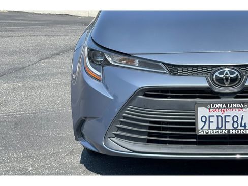 Used 2023 Toyota Corolla LE FWD image 39