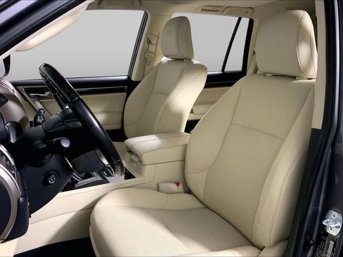 Used 2021 Lexus GX 460 Premium w/ Premium Package AWD/4WD image 8