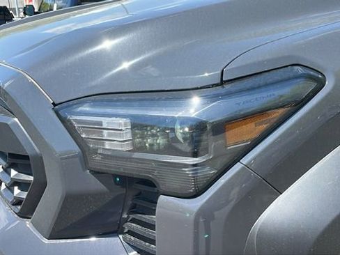New 2026 Toyota Tacoma TRD Off-Road AWD/4WD image 4