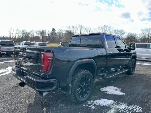 Used 2024 GMC Sierra 2500 Denali w/ Denali Reserve Package image 5