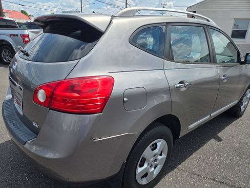 Used 2015 Nissan Rogue S w/ Convenience Package FWD image 6