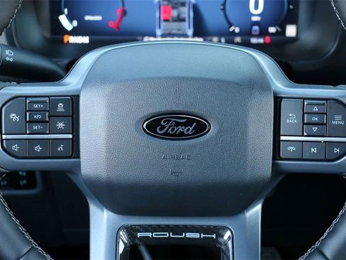 New 2025 Ford F150 Lariat w/ Equipment Group 502A High image 29