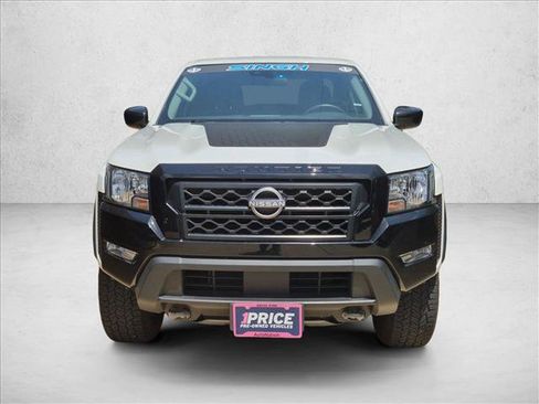 Used 2024 Nissan Frontier SV w/ Hardbody Edition AWD/4WD image 2