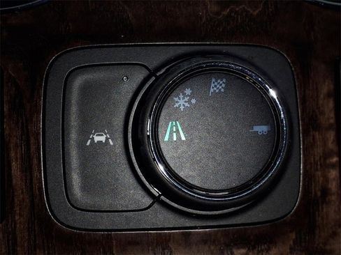 Used 2022 GMC Acadia Denali w/ Denali Ultimate Package image 21