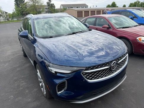 Used 2023 Buick Envision Avenir FWD image 2