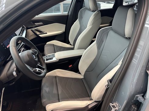 New 2026 BMW X1 xDrive28i w/ Technology Package image 12