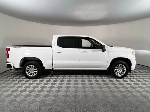 Used 2024 Chevrolet Silverado 1500 RST AWD/4WD image 5
