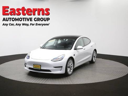 Used 2022 Tesla Model 3 Long Range AWD/4WD image 51