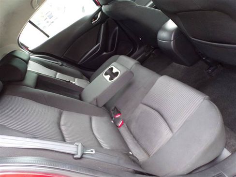 Used 2014 MAZDA MAZDA3 i Touring w/ Technology Package FWD image 21