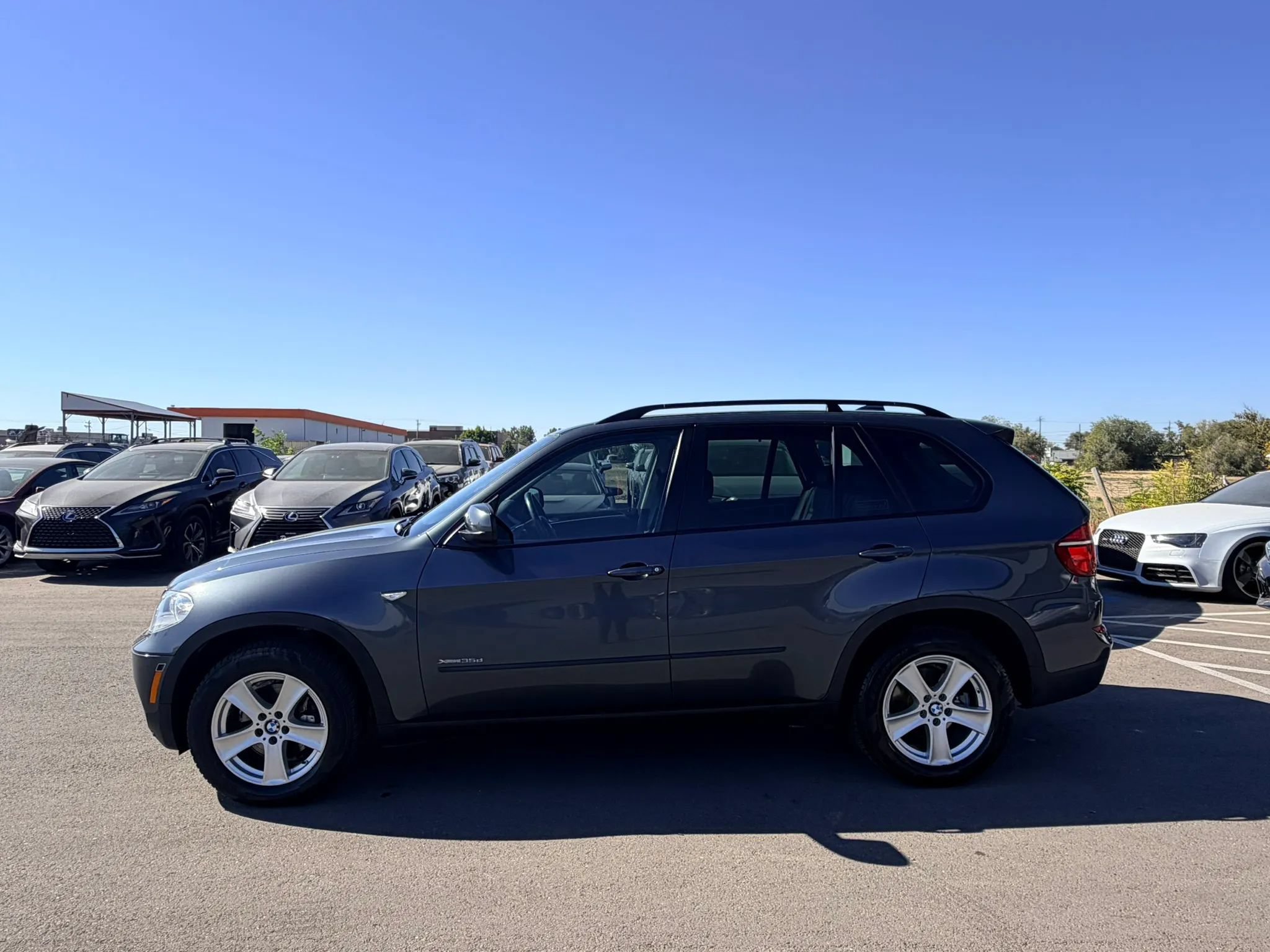 Used 2011 BMW X5 xDrive35d AWD/4WD image 8