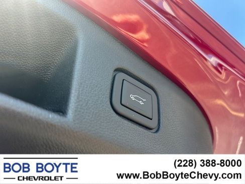 New 2025 Chevrolet Blazer EV LT image 8