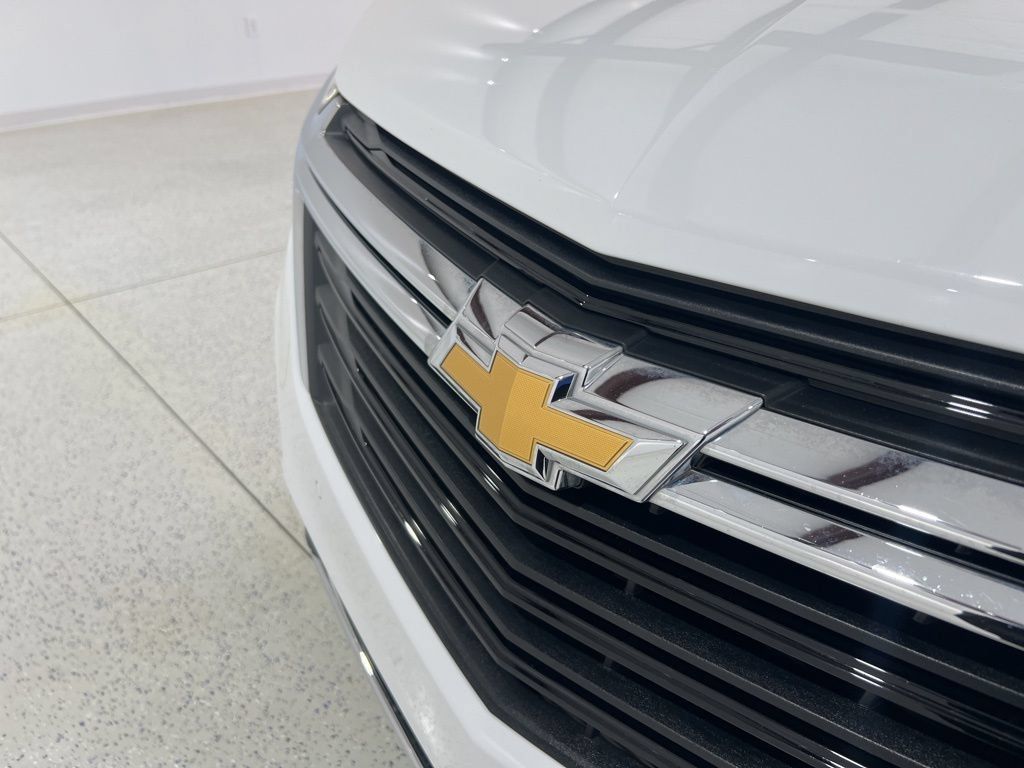 Used 2024 Chevrolet Equinox LT FWD image 27