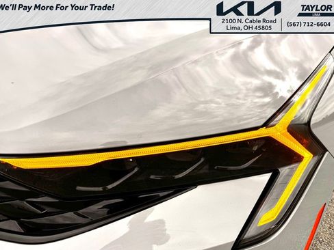 Used 2025 Kia K5 GT-Line w/ GT-Line Premium Package AWD/4WD image 16