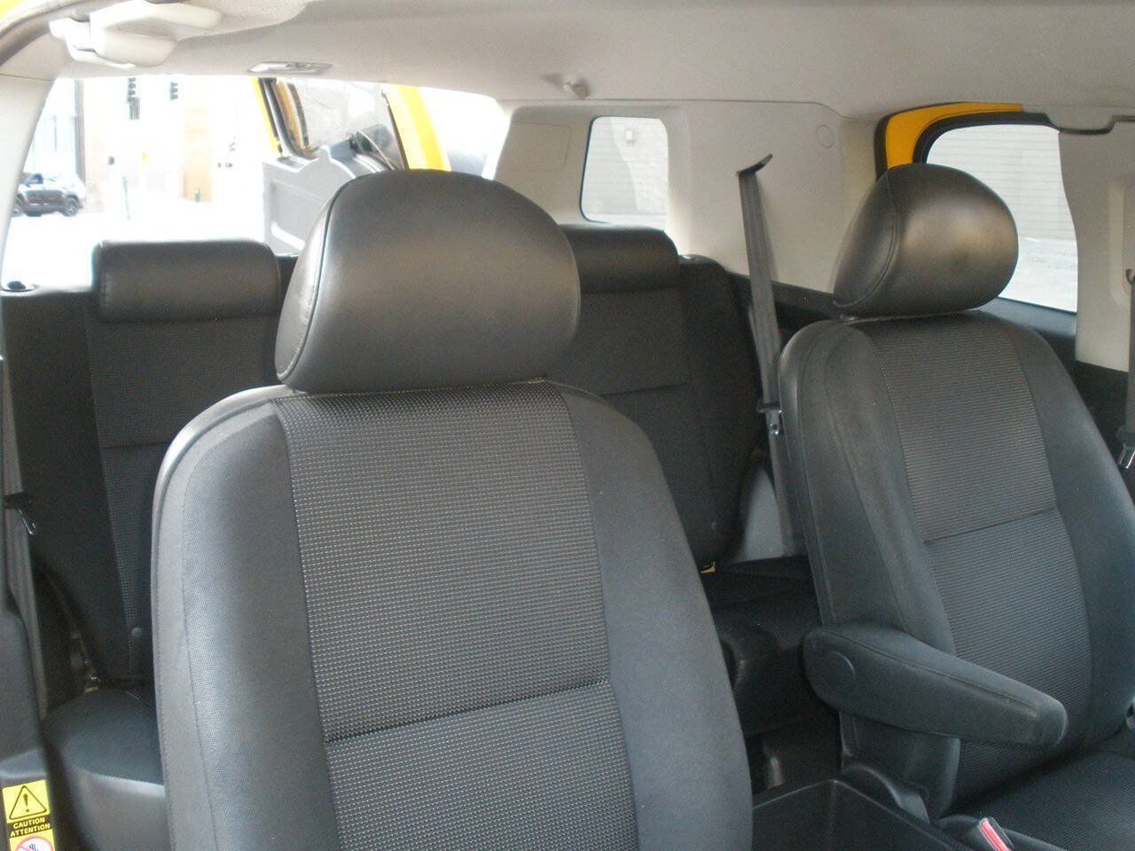 Used 2007 Toyota FJ Cruiser 2WD image 29