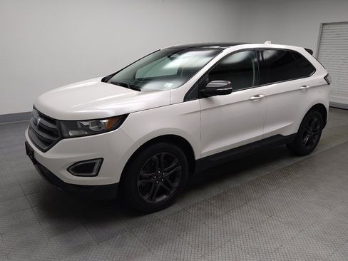 Used 2018 Ford Edge SEL w/ Equipment Group 201A AWD/4WD image 2