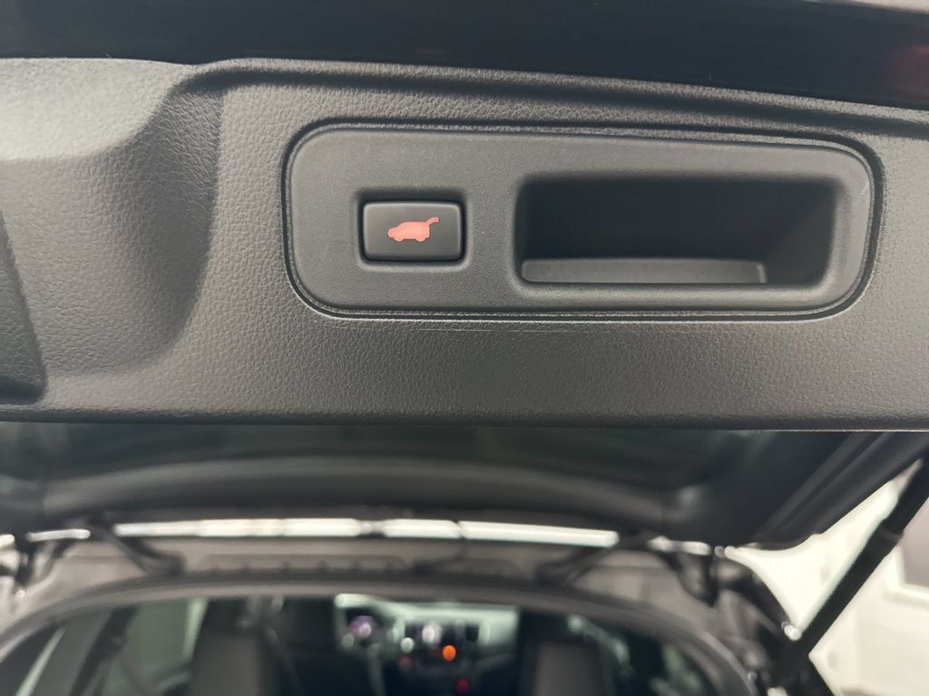 Used 2025 Honda Passport TrailSport image 36
