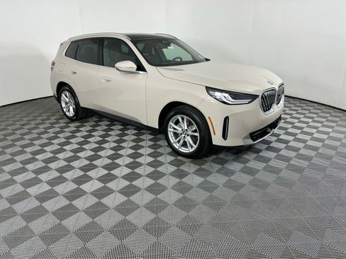 Certified 2025 BMW X3 xDrive30i w/ Convenience Package image 1