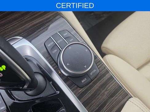 Certified 2023 BMW 530e w/ Premium Package RWD image 25