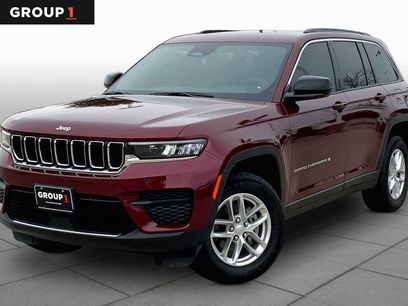 Used 2025 Jeep Grand Cherokee Laredo