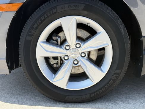 Used 2019 Honda Odyssey EX-L image 12