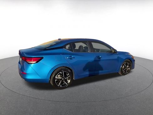 Used 2025 Nissan Sentra SV image 15