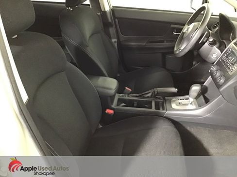 Used 2014 Subaru Crosstrek 2.0i Premium w/ Moonroof Package image 22