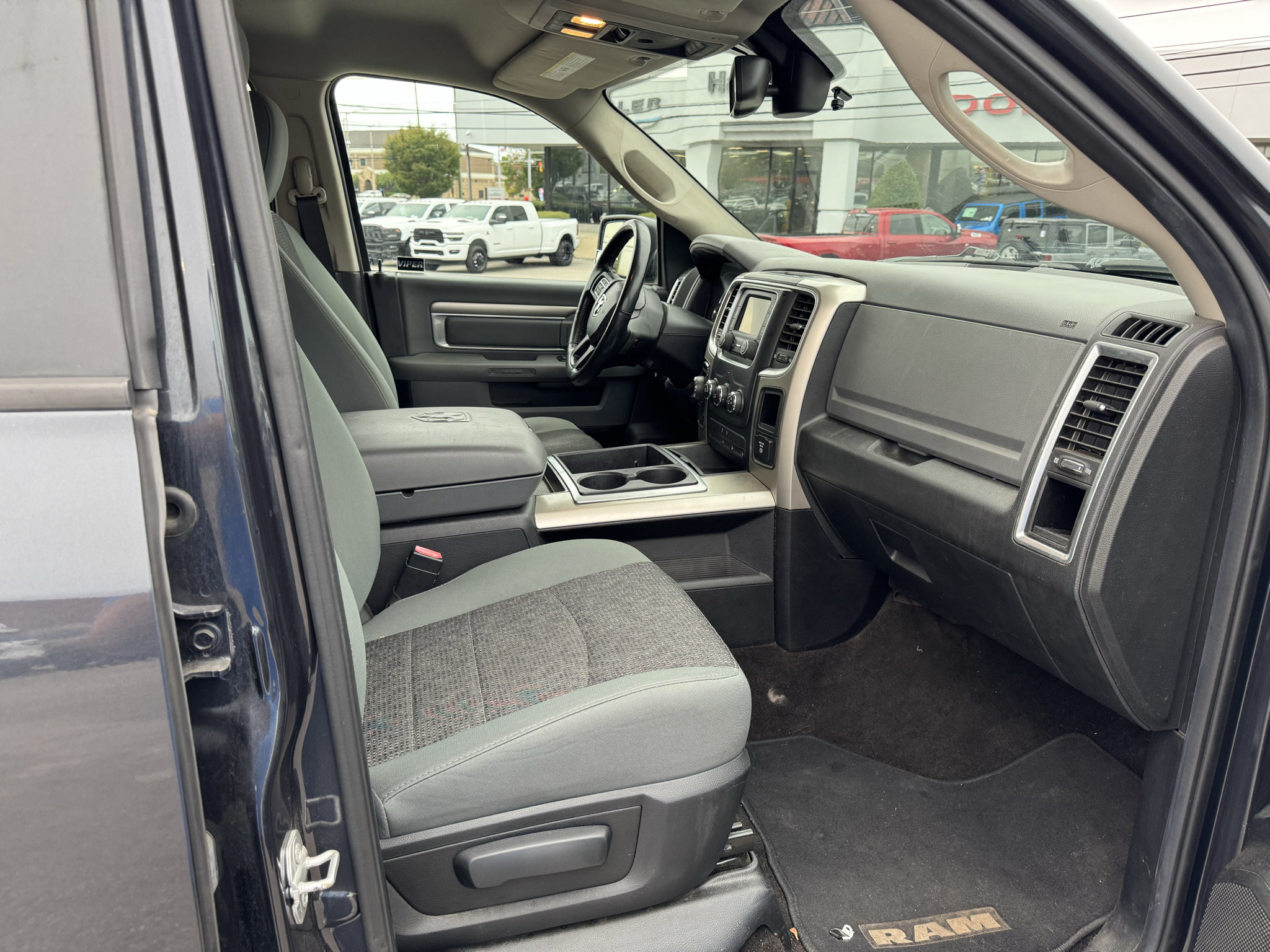 Used 2015 RAM 1500 Big Horn AWD/4WD image 14