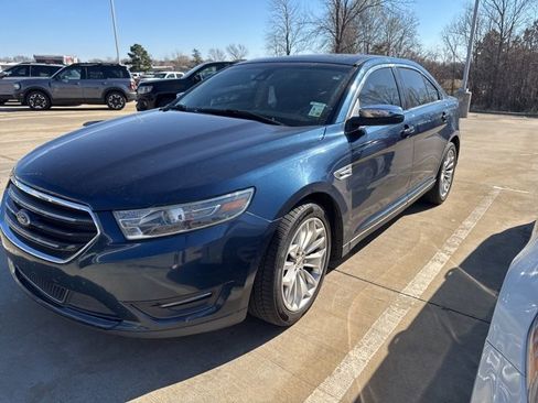 Used 2017 Ford Taurus Limited FWD image 1