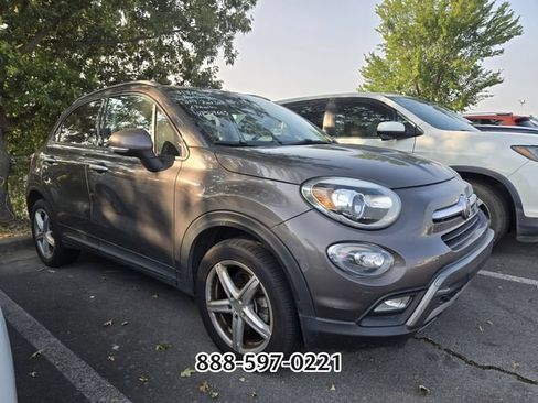 Used 2017 FIAT 500X Trekking FWD image 5