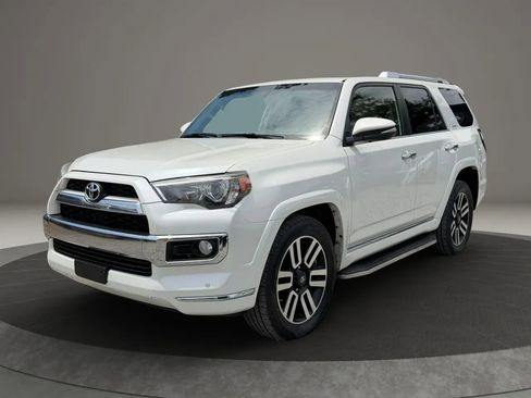 Used 2018 Toyota 4Runner Limited RWD image 1