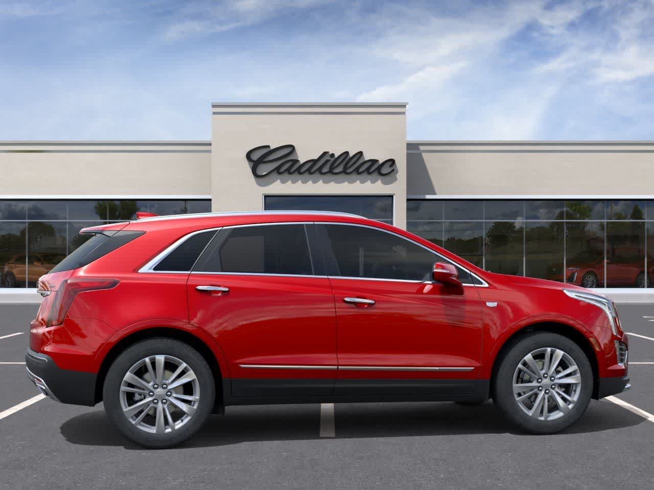 Used 2026 Cadillac XT5 Premium Luxury w/ LPO, Floor Liner Package AWD/4WD image 5