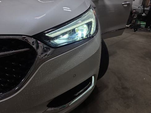 Used 2021 Buick Enclave Avenir w/ Avenir Technology Package image 42