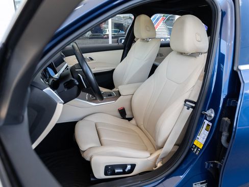 Used 2021 BMW 330i xDrive Sedan w/ Convenience Package image 15