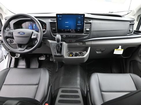 New 2026 Ford Transit 250 148 Medium Roof RWD image 17