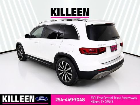 Used 2023 Mercedes-Benz GLB 250 image 6