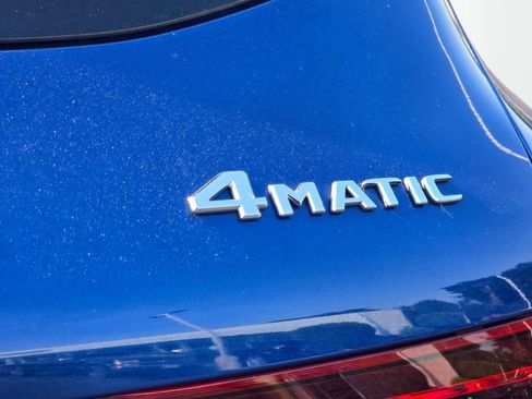 Used 2022 Mercedes-Benz GLC 300 4MATIC image 34