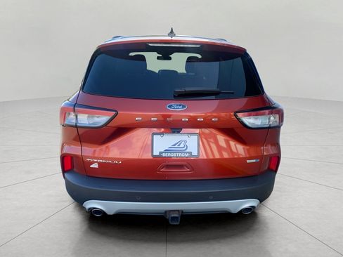 Used 2020 Ford Escape Titanium AWD/4WD image 13