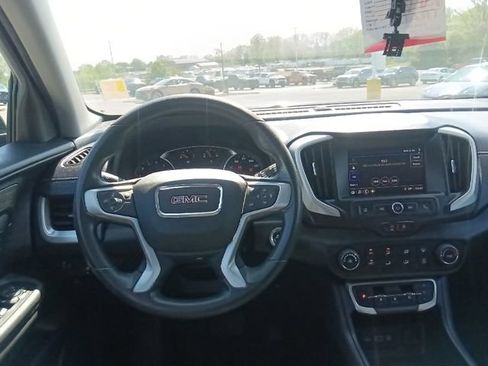Used 2022 GMC Terrain SLE w/ Elevation Edition FWD image 26