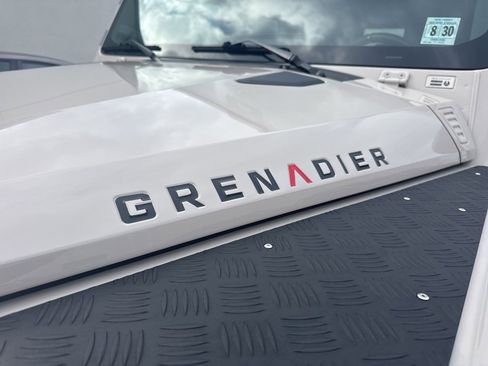 Used 2025 INEOS Grenadier Limited image 6