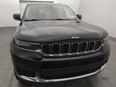 Used 2023 Jeep Grand Cherokee L Laredo AWD/4WD image 14